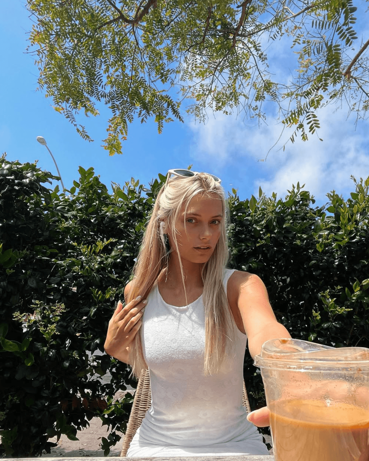 Mia